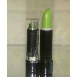 Green Mood Changing Lipstick